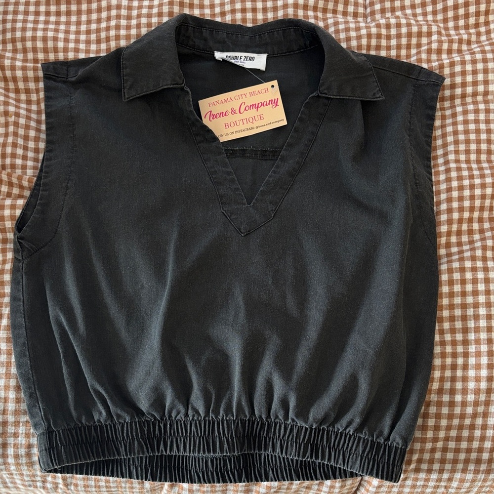 Boutique cropped vest